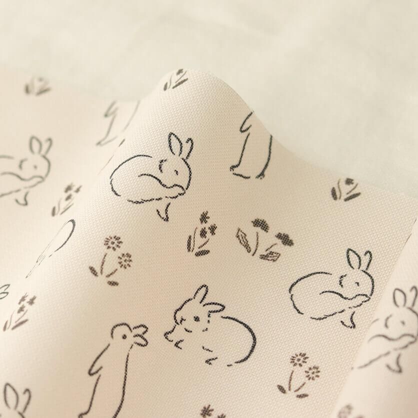 bunny rabbit (ライトベージュ) うさぎ柄- 布・生地の通販サイト