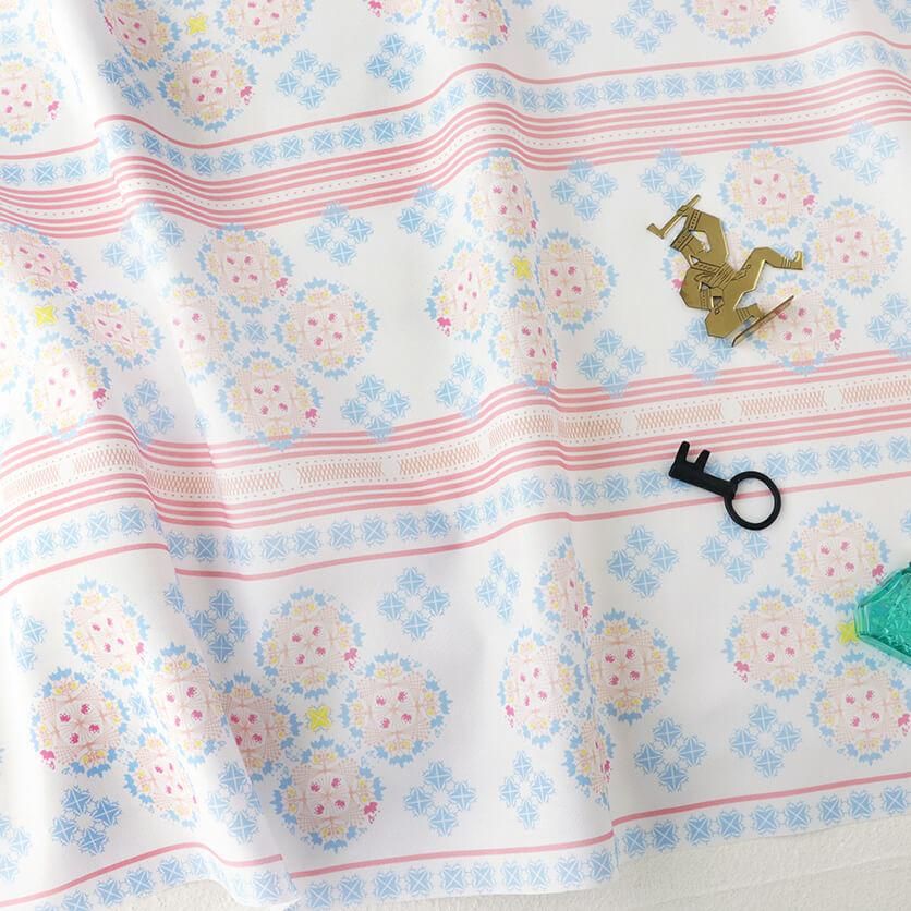 結晶（ピンク×ブルー）花柄- 布・生地の通販サイト：nunocoto fabric