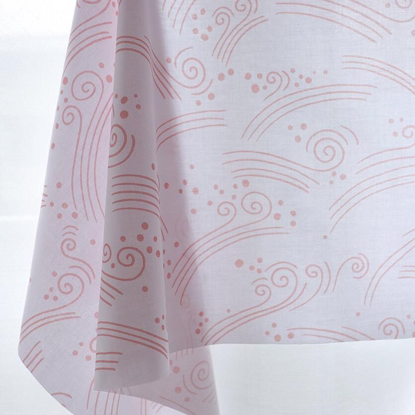 きまぐれな渦巻き（スカイブルー）海柄- 布・生地の通販サイト