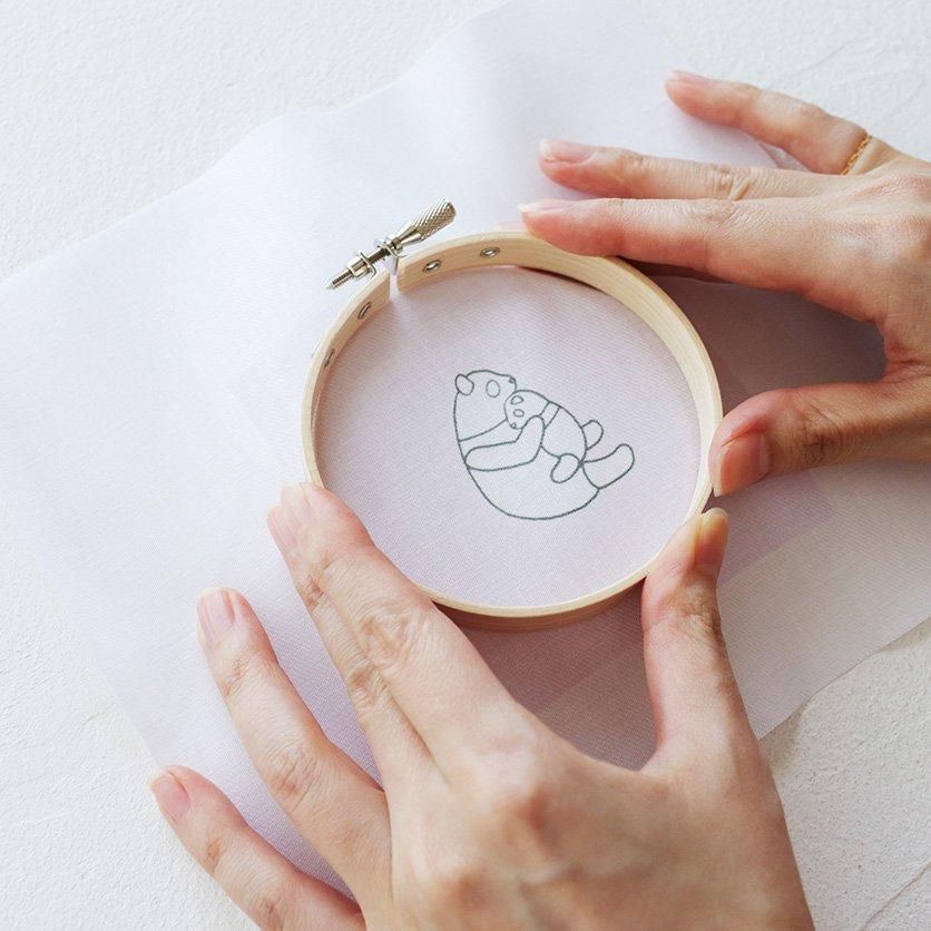 刺繍でつくるピンクッションのキット：パンダ （クロヤギシロヤギ