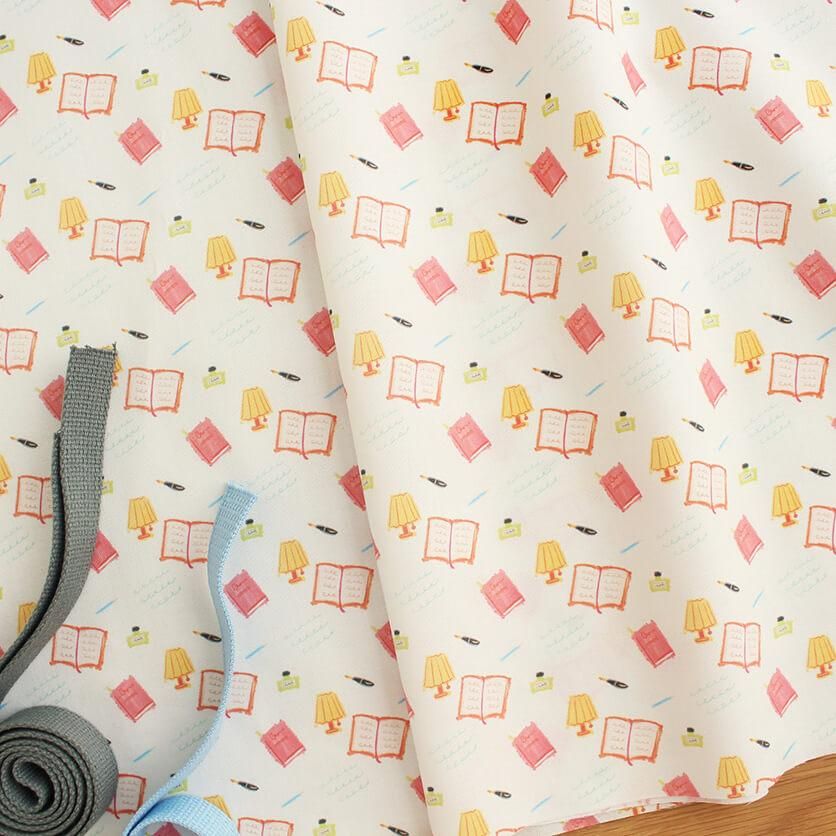 Cookie（ホワイト）スイーツ柄- 布・生地の通販サイト：nunocoto