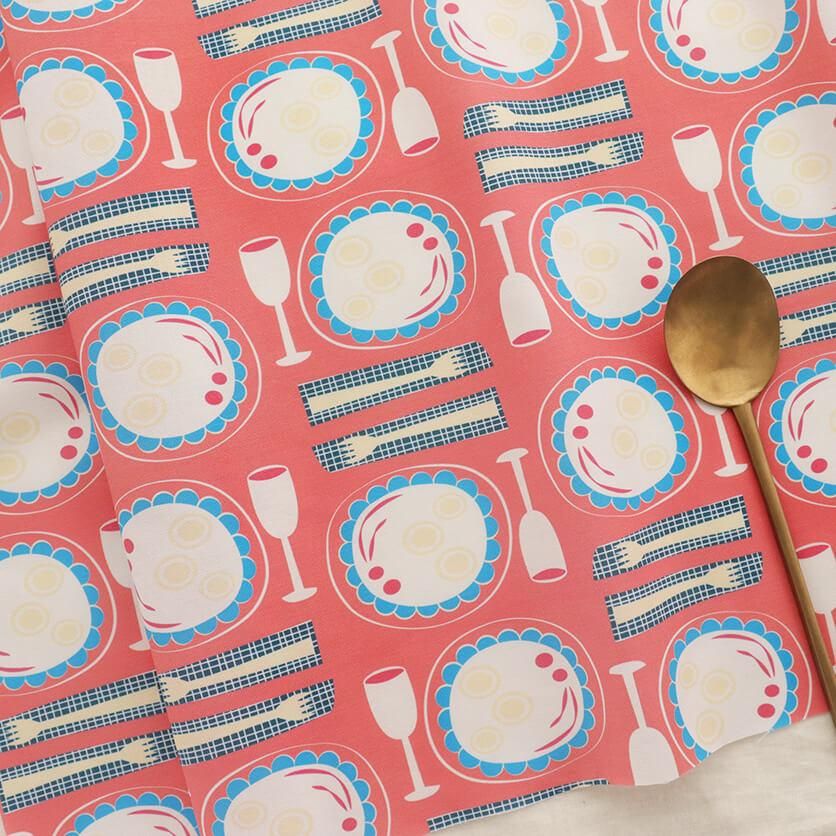 鮭のムニエル（レモンイエロー）食べ物柄- 布・生地の通販サイト