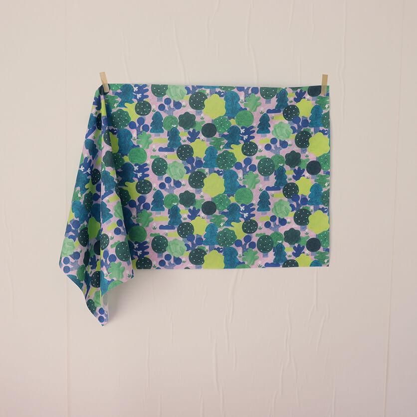 Spring Forest（パーフル＆ブルー）ボタニカル柄- 布・生地の