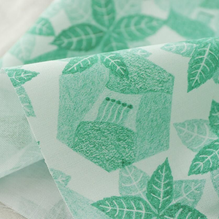 white camellia（グリーン）ボタニカル柄- 布・生地の通販サイト