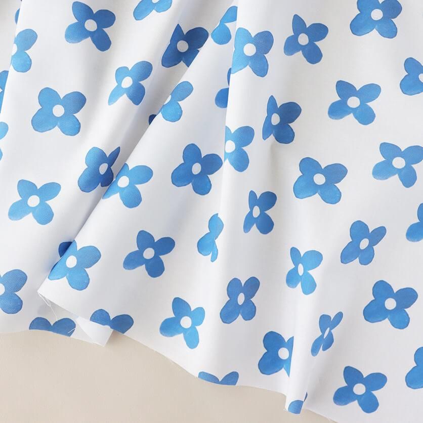 フラワーデコレーション（ホワイト）花柄- 布・生地の通販サイト