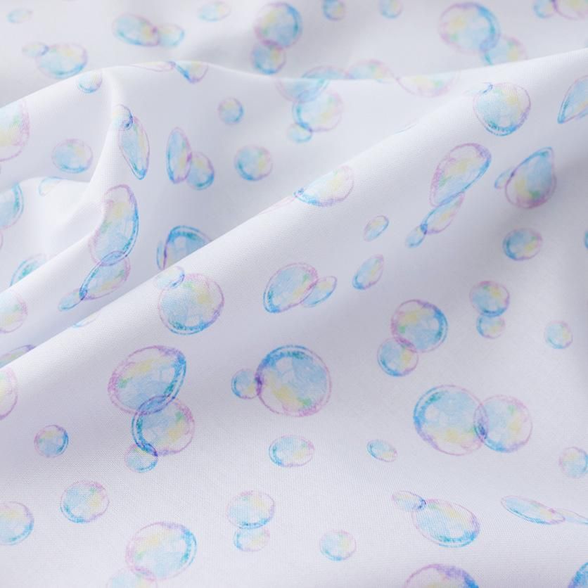 ベース色（ホワイト）／ライトブルー（ワンポイント色）のテキスタイル