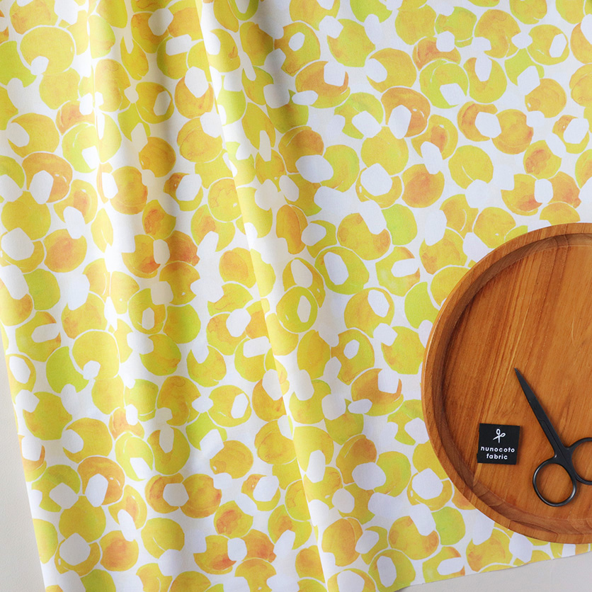 梅シロップ（完熟梅）フルーツ柄- 布・生地の通販サイト：nunocoto fabric