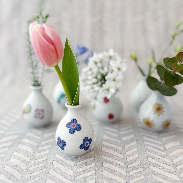 一輪挿し 花［青］おゃれでかわいい贈り物を。ハレクタニ