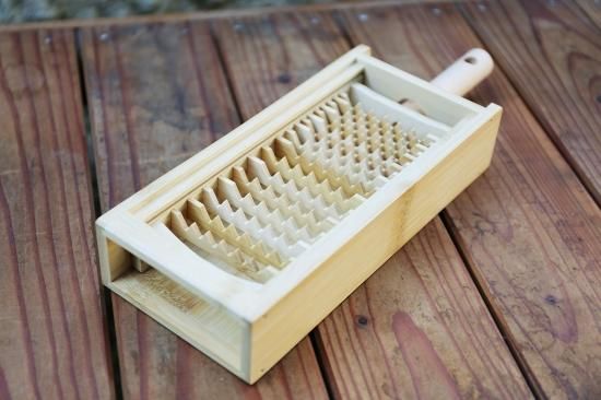 竹製大根おろしダブル歯（鬼おろし）17本歯と受け皿（吊り）のセット