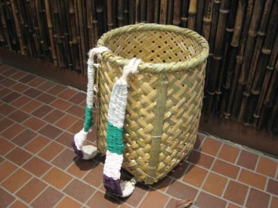 竹製背負い篭(四つ目)小 竹製背負い篭(四つ目)小