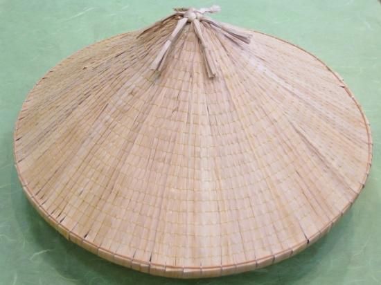 花笠 三度笠 すげ笠 舞台衣装 大衆演劇 時代劇 角笠 編み笠 舞踊 祭り道具 Amazon.co.jp: 菅笠 すげかさ 角笠 編み笠 檜木 道中衣装 旅姿