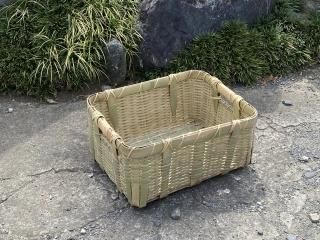 大きなかご - 竹細工/木工品/籐製品 藤倉商店 成田山表参道 販売
