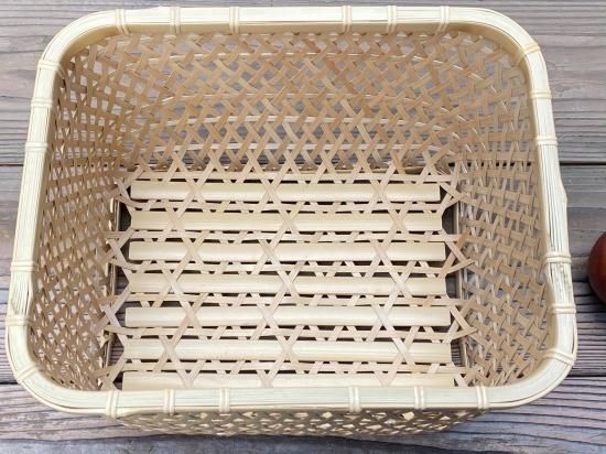 晒竹角篭（大）収納かご（底上げ）白竹 底イカダ おしゃれな竹かご