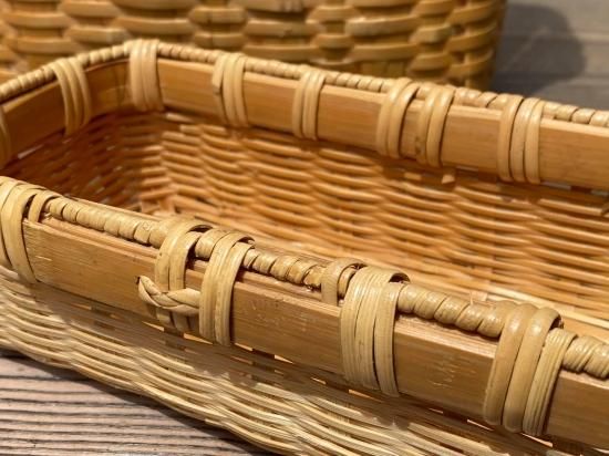竹製磨き釣りビク（角）穴あき篭蓋付（小）釣り篭 経年変色