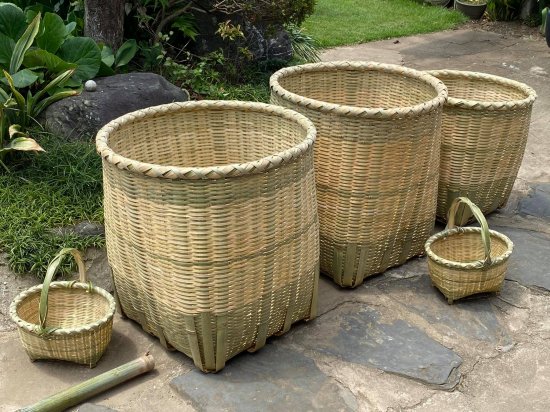 背負い竹籠 天然素材 古物 サイズ大きめ-