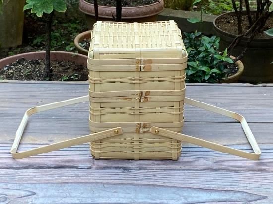 晒竹ピクニックバスケット（白竹）小（正方形）三段弁当