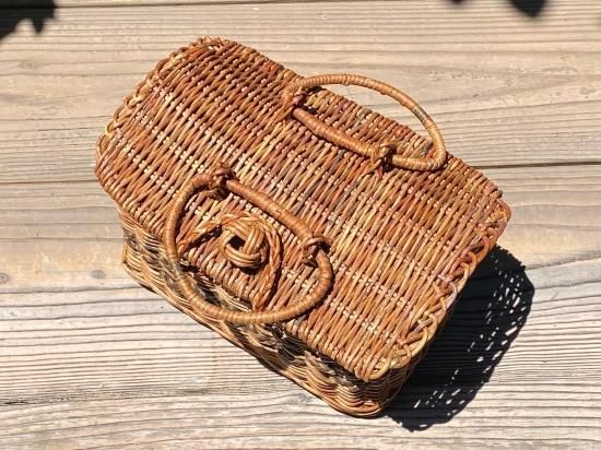 あけび 蓋付 バスケット【現品限り】 あけび 蓋付 バスケット【現品限り】