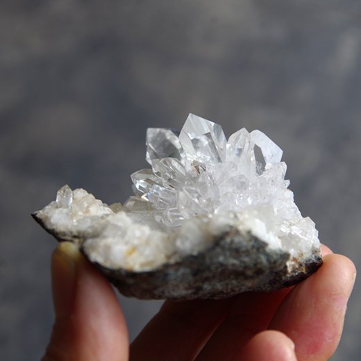 ブランドバーグ水晶 - まほら mahola artu0026crystal