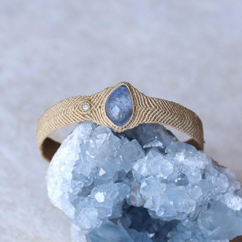 maumaumau様専用 クリスタル ハニカムカービング ピアス 14kgf 14kgf