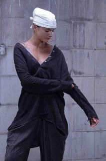 V37.Long shirt
