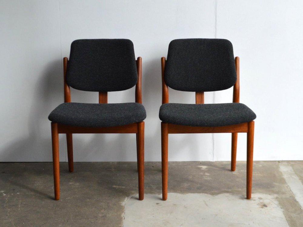 Chair(1)
