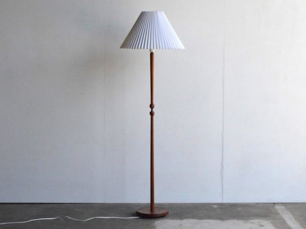 Floor Lamp (6)