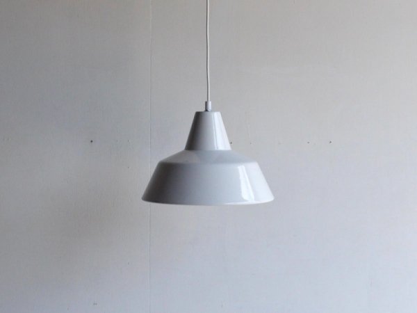 Lamp (11) /Louis Poulsen (白)