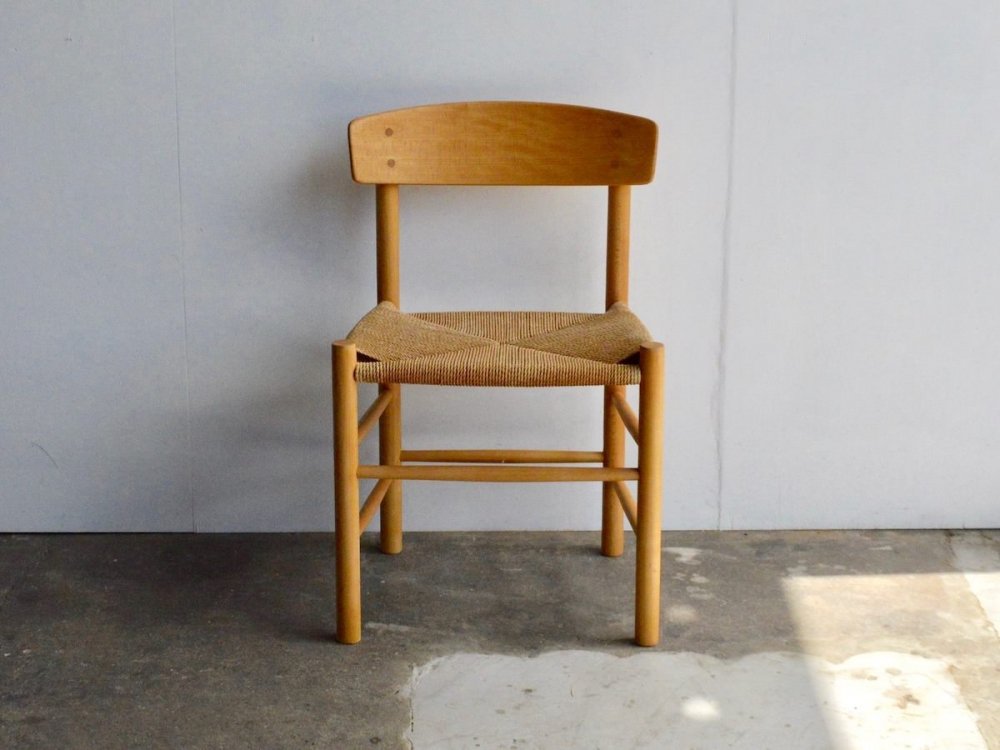 Chair (7) / J39