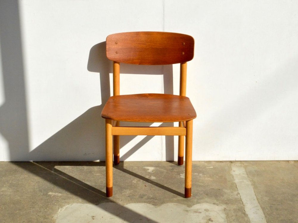 Chair (2)/Spisestole