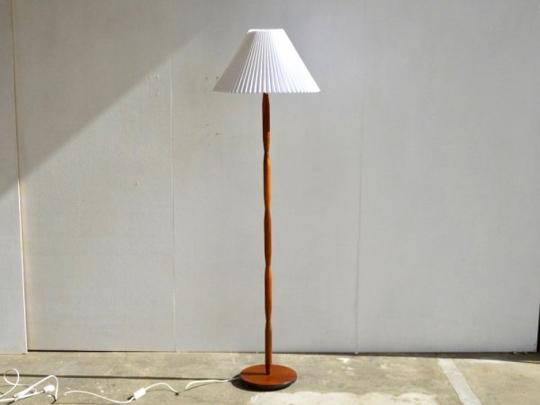 Floor Lamp (10)