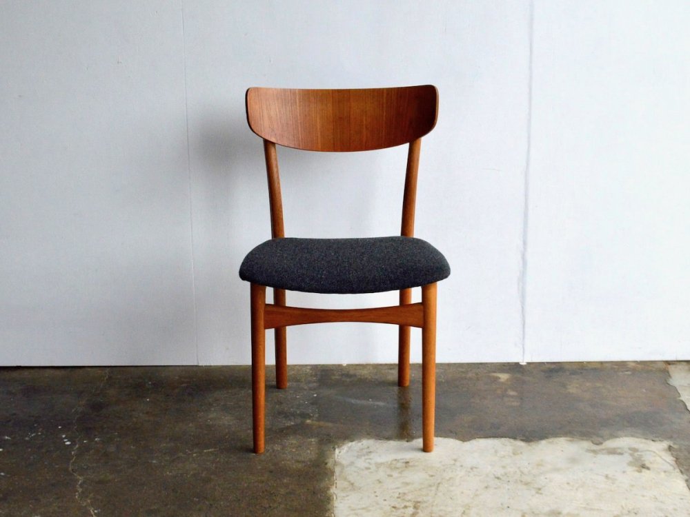 Chair (1)