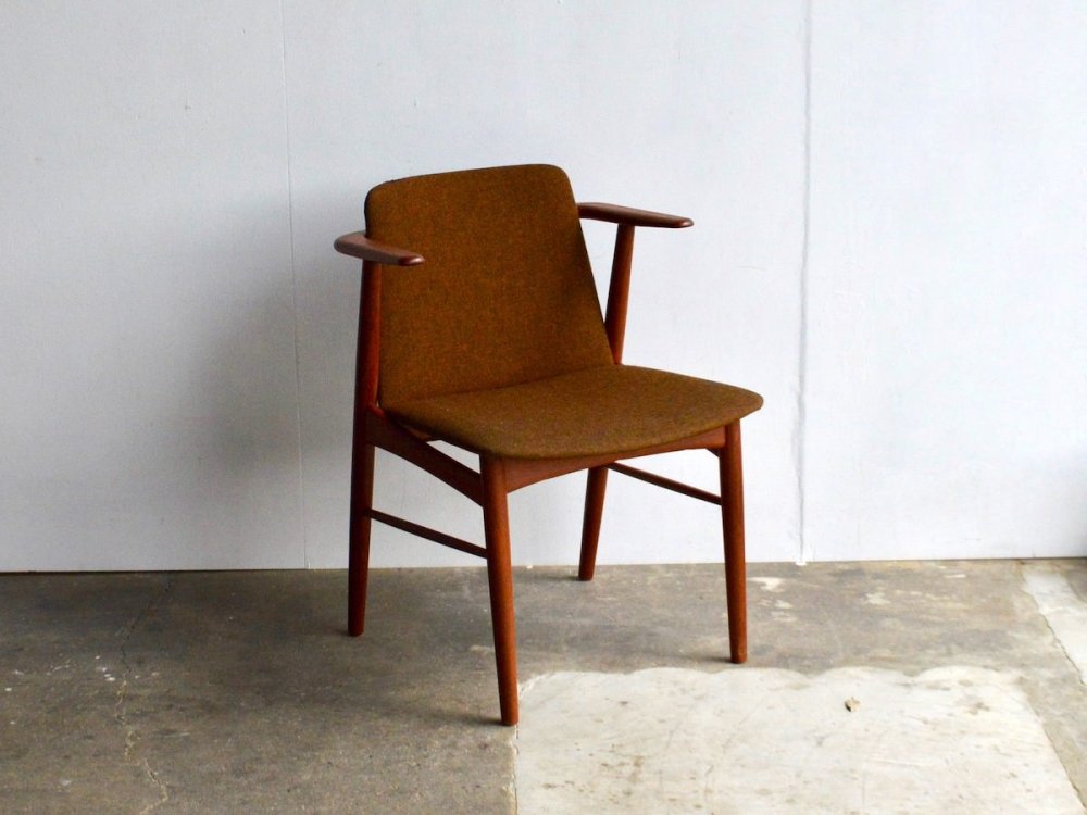 Chair / Hans Olsen