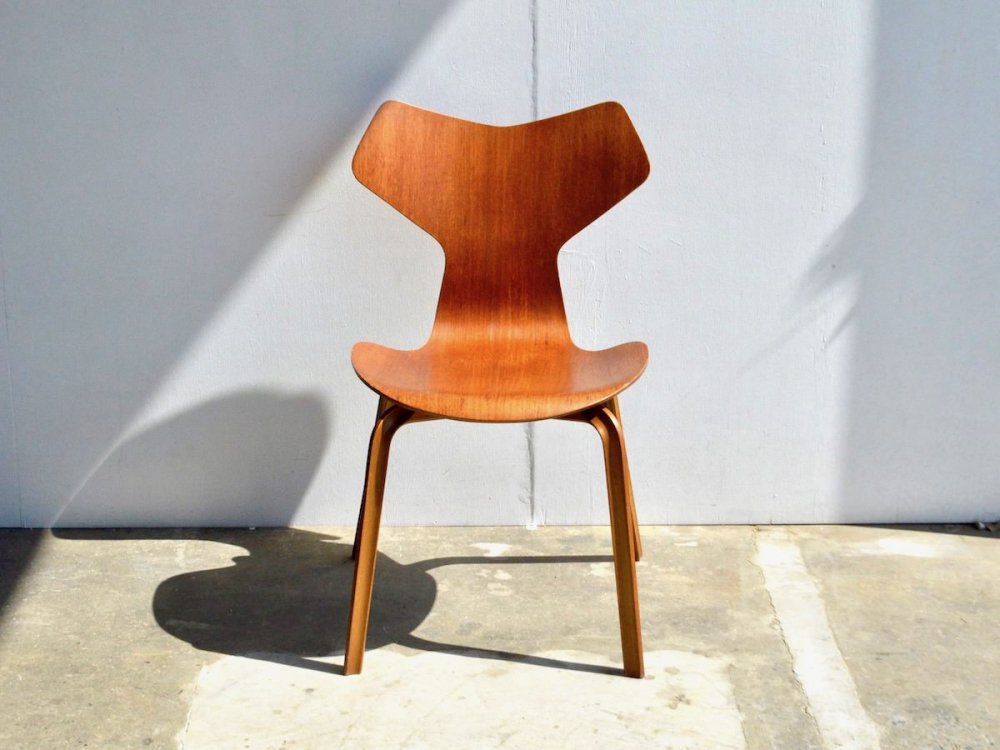 Chair (2) / 4130