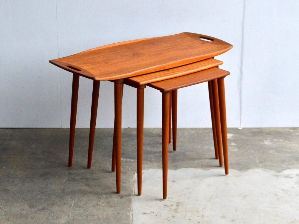 Nest Table (1) / Jens H Quistgaard
