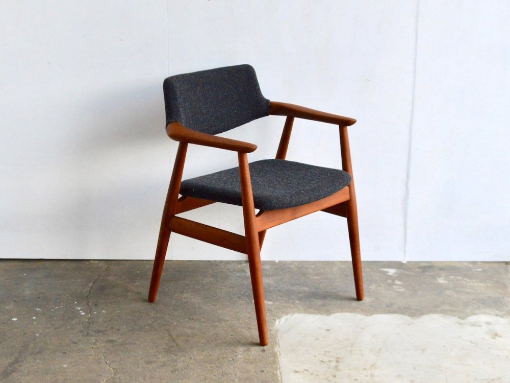Arm Chair (3) / GM11