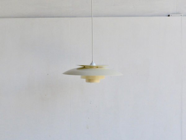 Lamp (31)