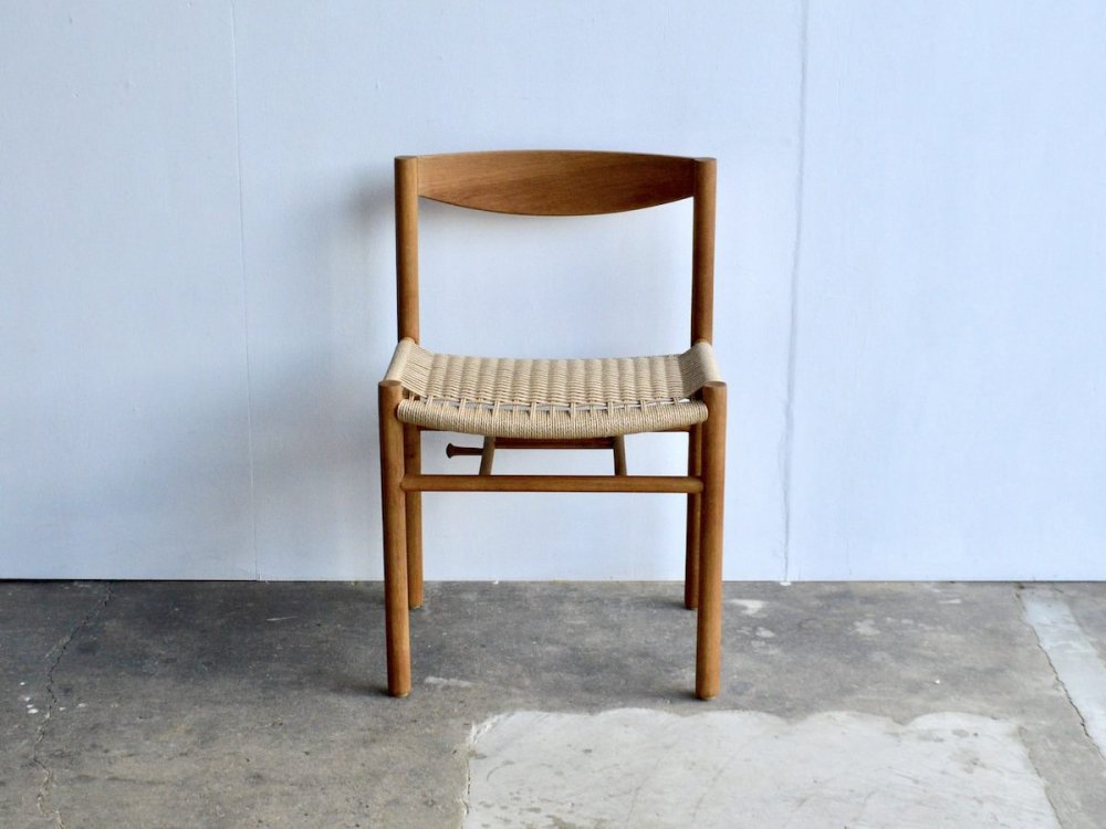 Chair (2) / Vilhelm Wohlert