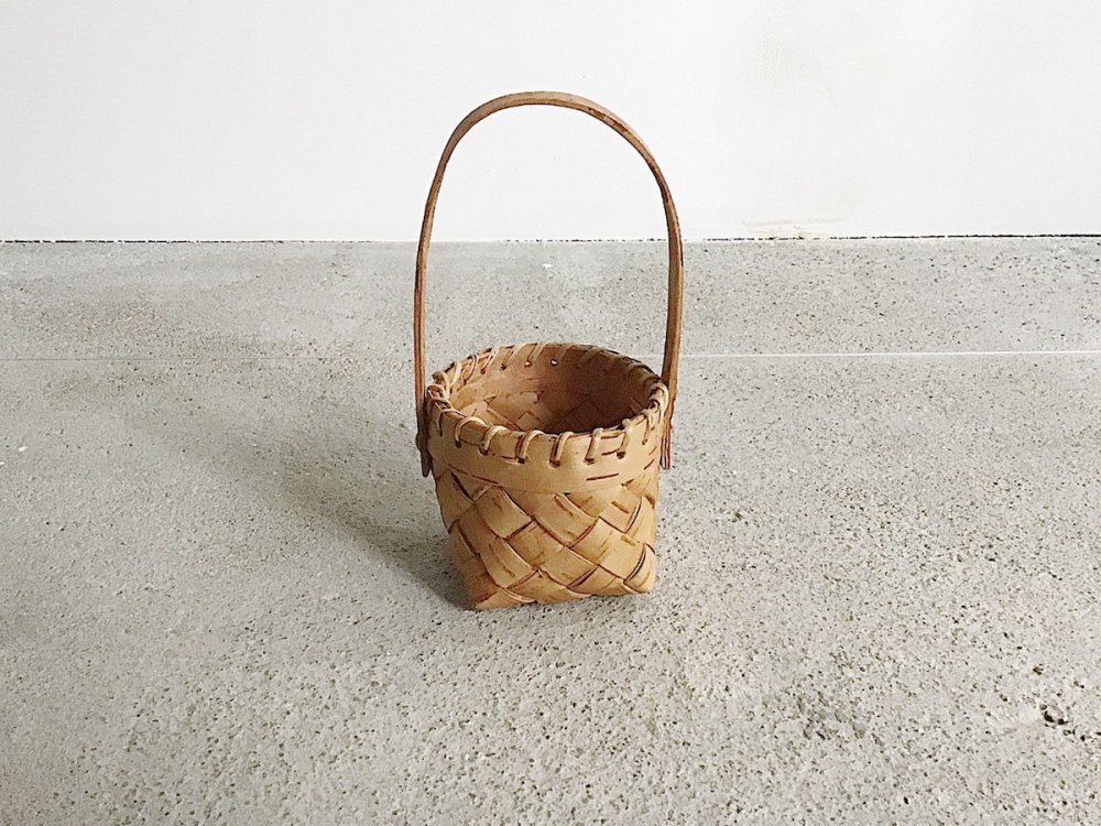 Basket ( 3 )