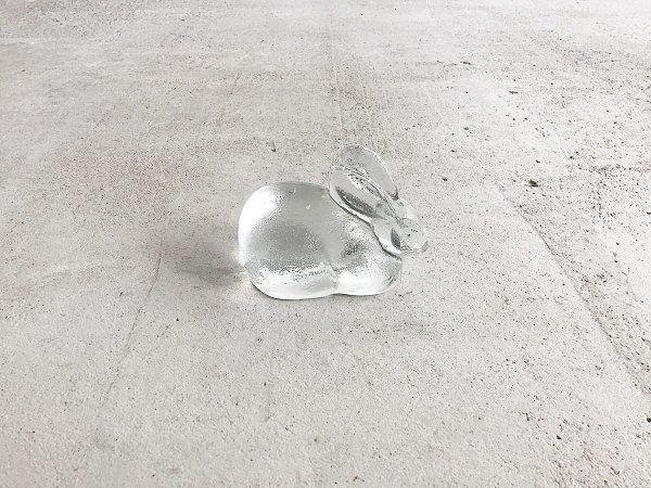 Glass Object (1) / Rabbit