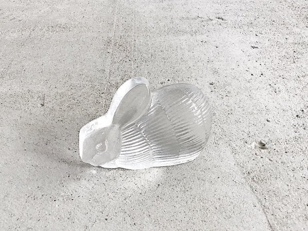 Glass Object (2) / Rabbit