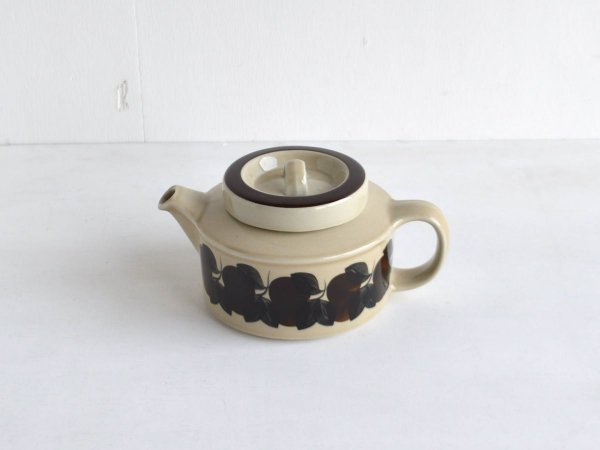 Tea Pot / Ruija