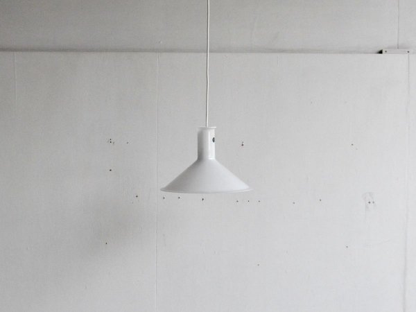 Lamp (75) / Marina Pendel 