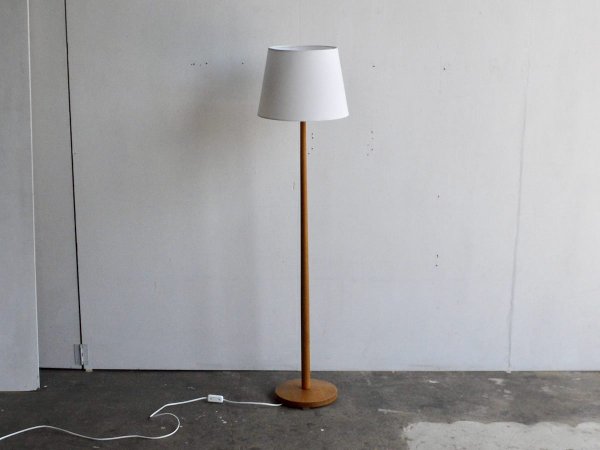 Floor Lamp (46)