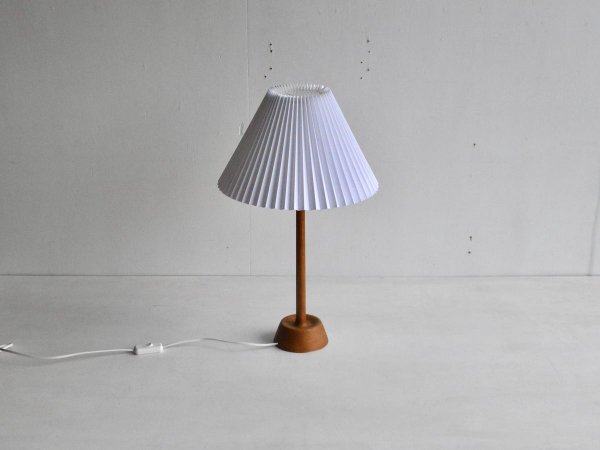 Desk Lamp (74) / LUXUS