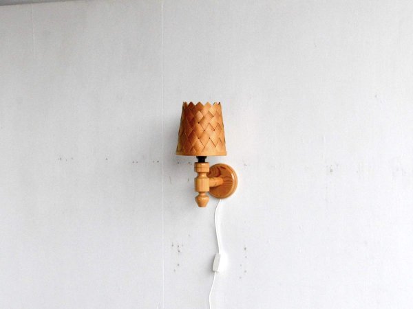 Wall lamp (91)