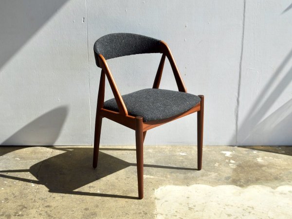Chair (1) / NV31