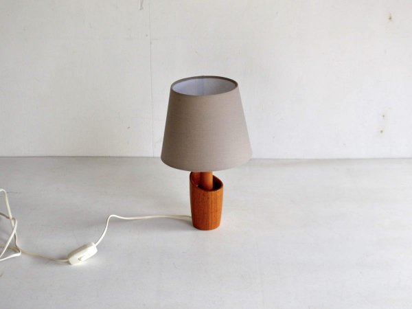 Desk Lamp (104)