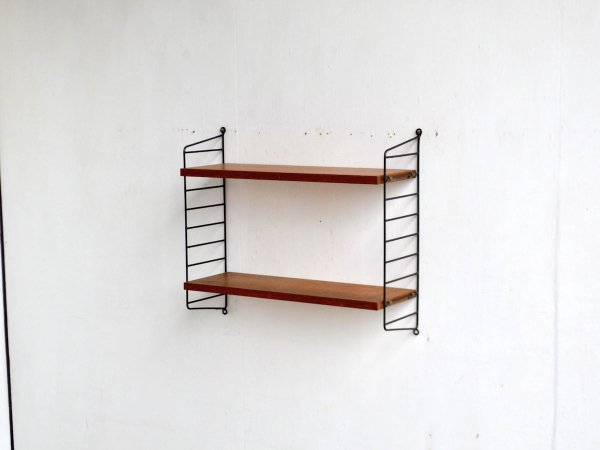 Wall Shelf (74) / String