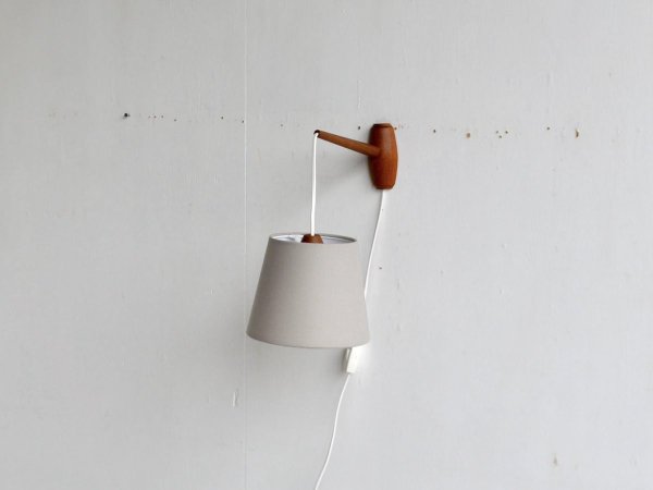 Wall Lamp (141)