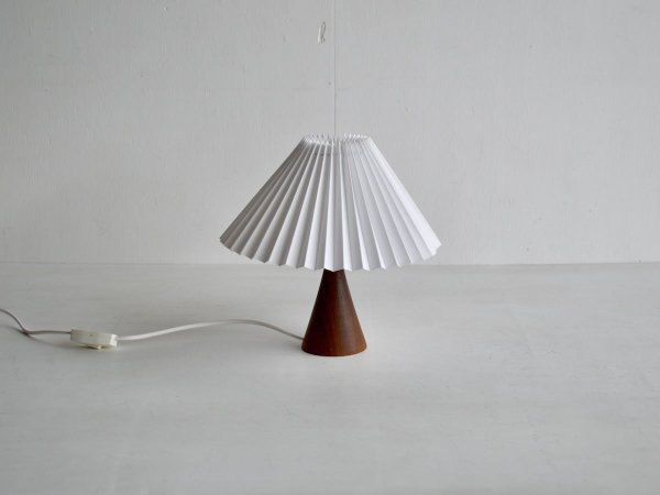Desk Lamp (128)